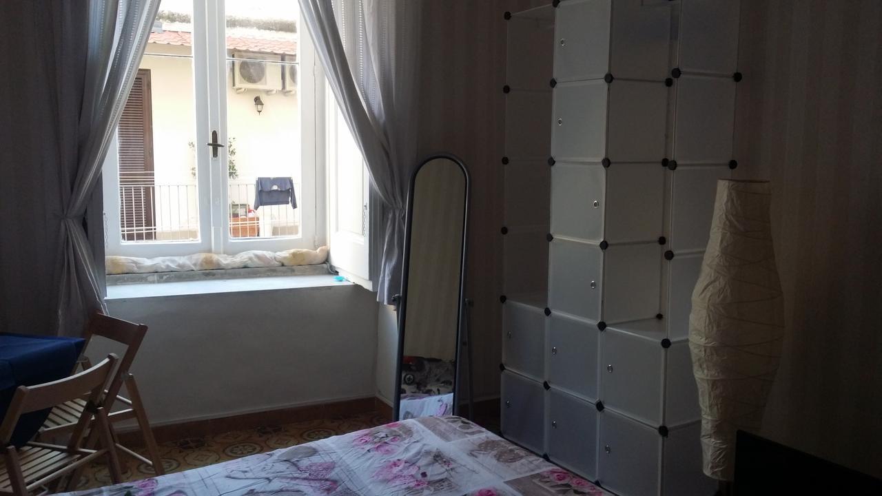 B&B A Casa Di Grazia Napels Buitenkant foto
