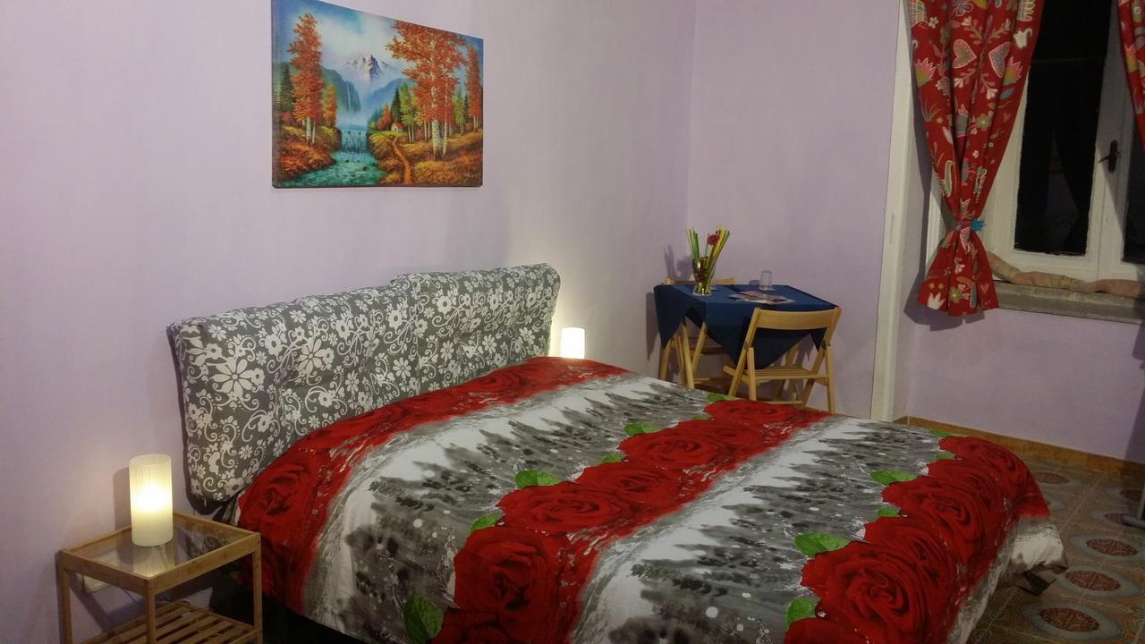 B&B A Casa Di Grazia Napels Buitenkant foto