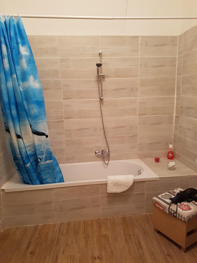 B&B A Casa Di Grazia Napels Buitenkant foto
